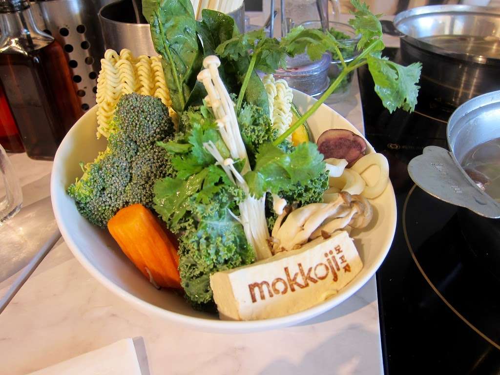 Mokkoji | 3220, 19705 Colima Rd #6, Rowland Heights, CA 91748 | Phone: (909) 895-7058