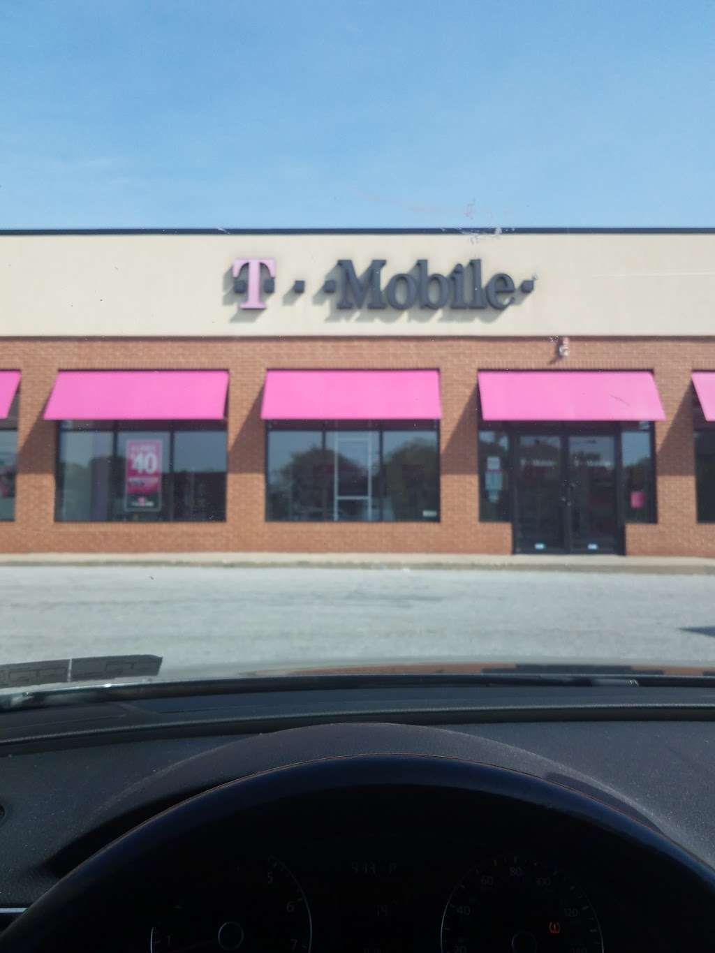 T-Mobile | 800 Baltimore Pike, Springfield, PA 19064, USA | Phone: (610) 543-2608