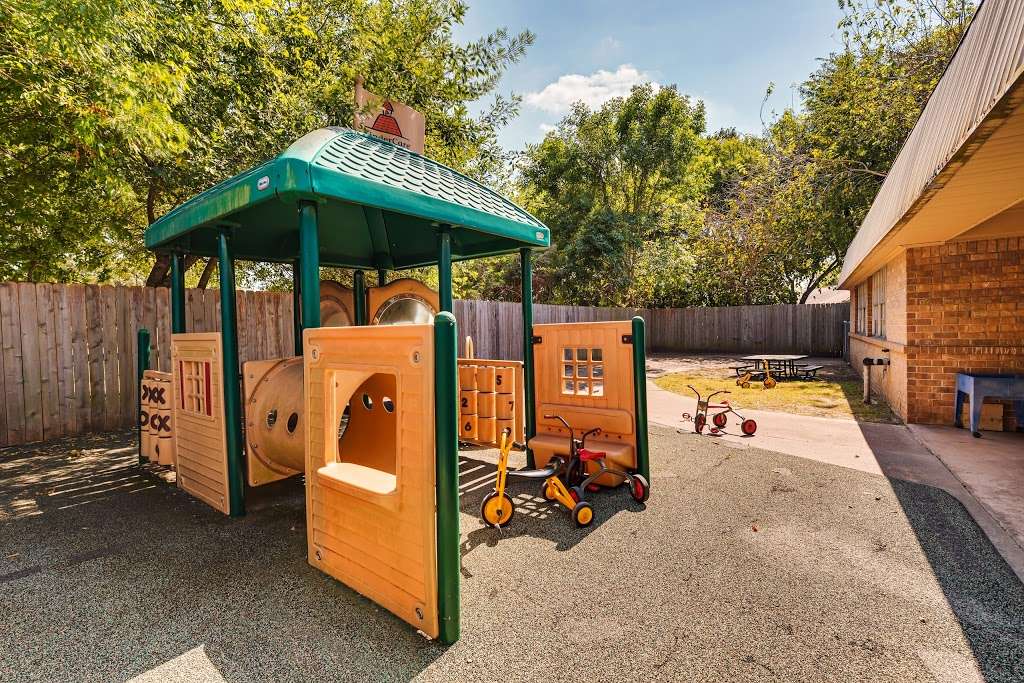 Deer Park KinderCare | 602 W Pasadena Blvd, Deer Park, TX 77536, USA | Phone: (281) 479-6121