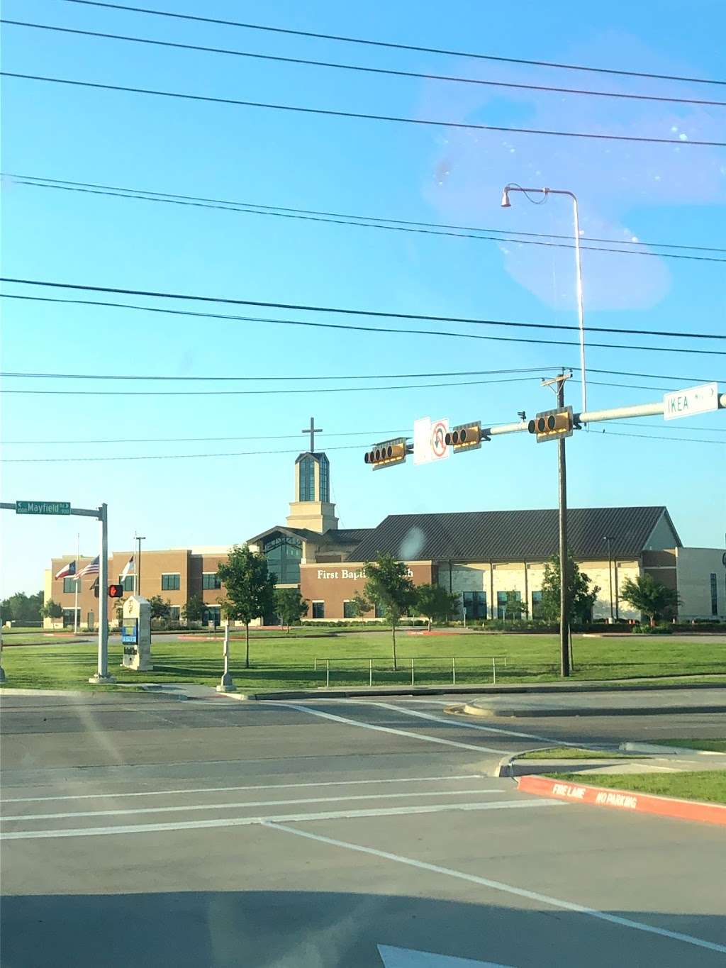 First Baptist Church Grand Prairie | 950 Mayfield Rd, Grand Prairie, TX 75052, USA | Phone: (972) 262-5146