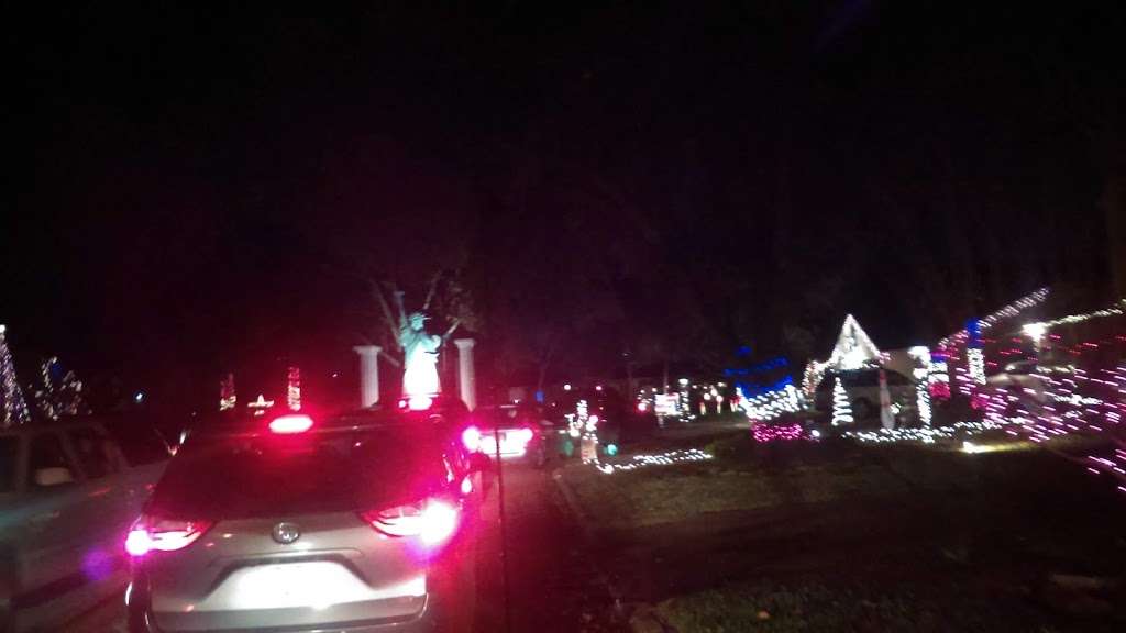 Christmas Lights - electronics store  | Photo 3 of 9 | Address: Prestonwood Forest Dr, Houston, TX 77070, USA