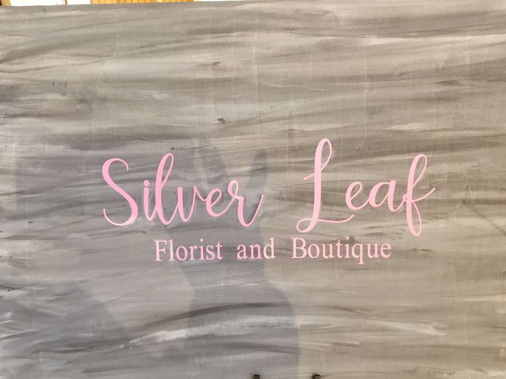 Silver leaf Florist and Boutique | 217 E Culver Rd, Knox, IN 46534, USA | Phone: (574) 772-4005