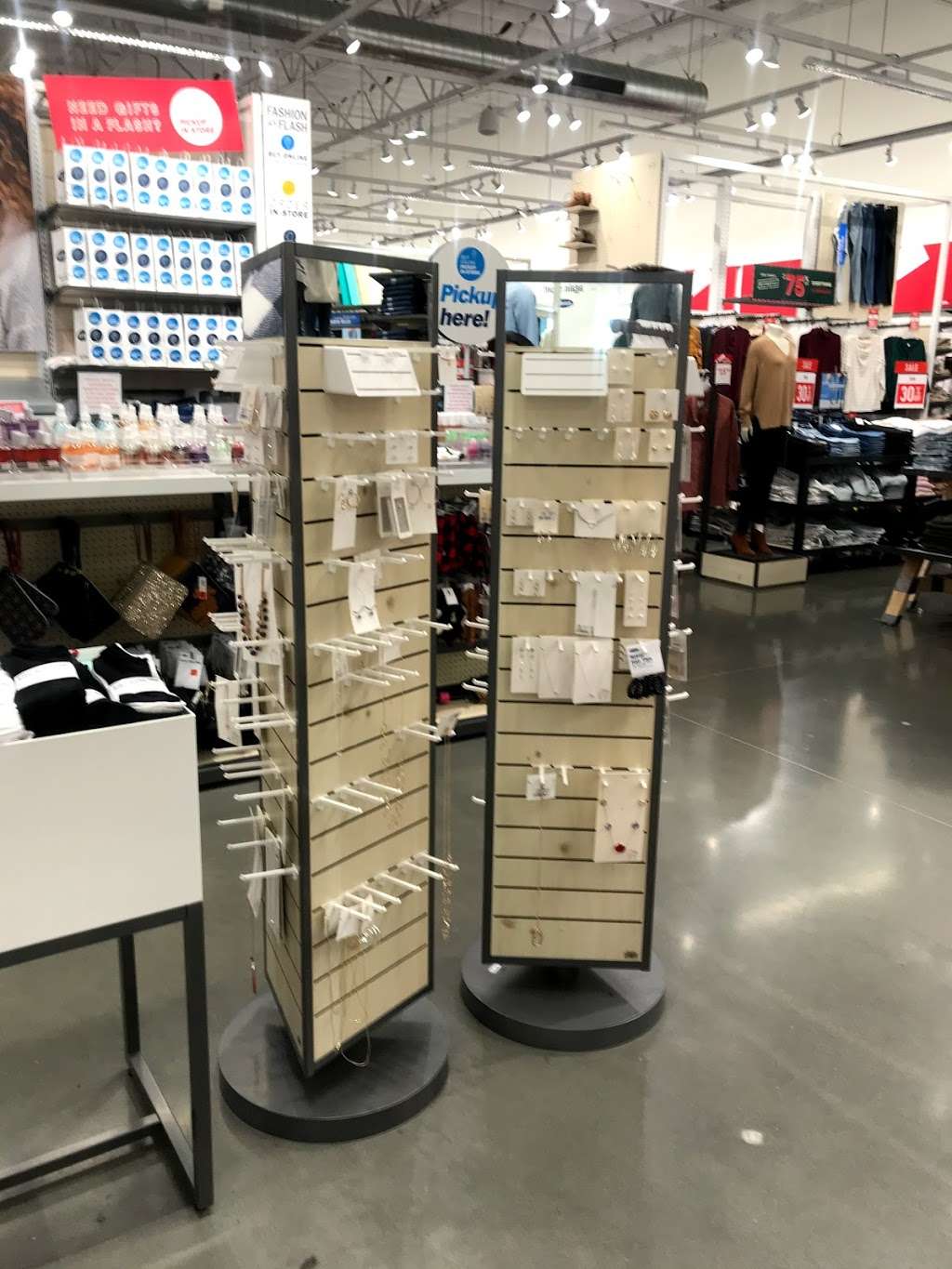 old navy long beach exchange 4250