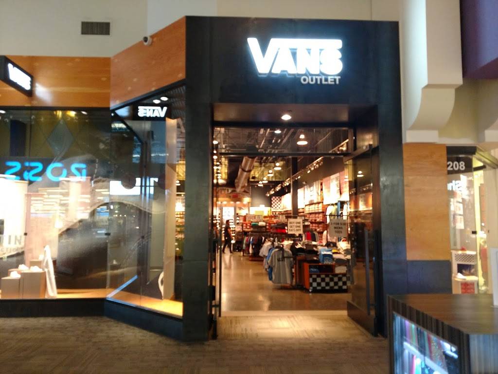 vans fairview mall