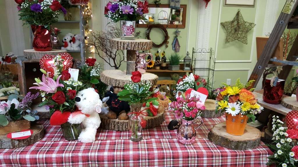 Family Florist & Gifts | 1 Old Wolfe Rd, Budd Lake, NJ 07828, USA | Phone: (973) 347-6636