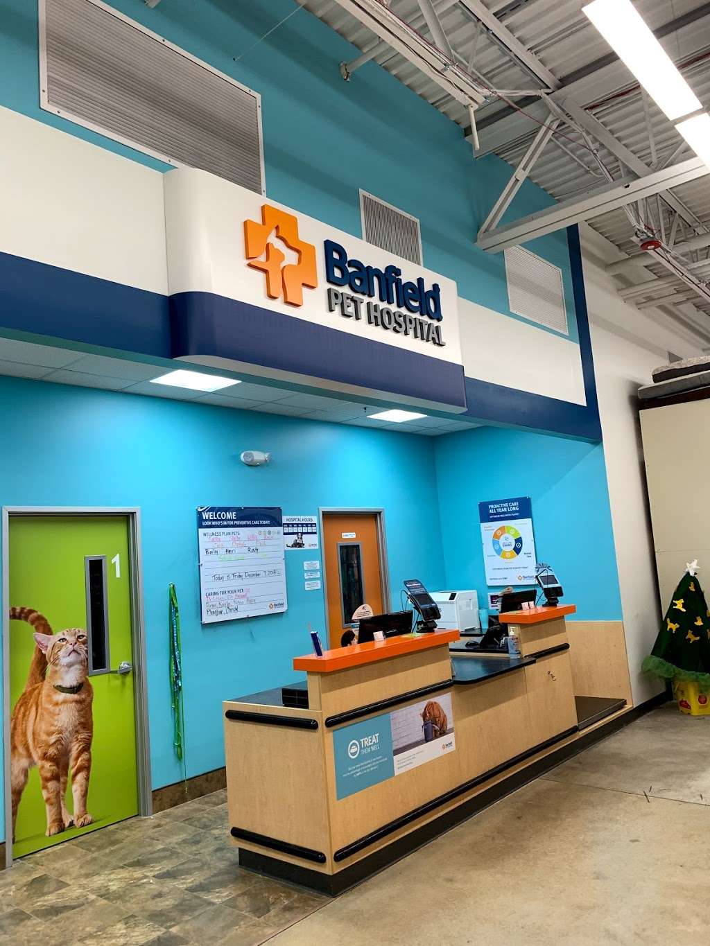 Banfield Pet Hospital | 291 Skokie Blvd, Northbrook, IL 60062 | Phone: (847) 205-9510