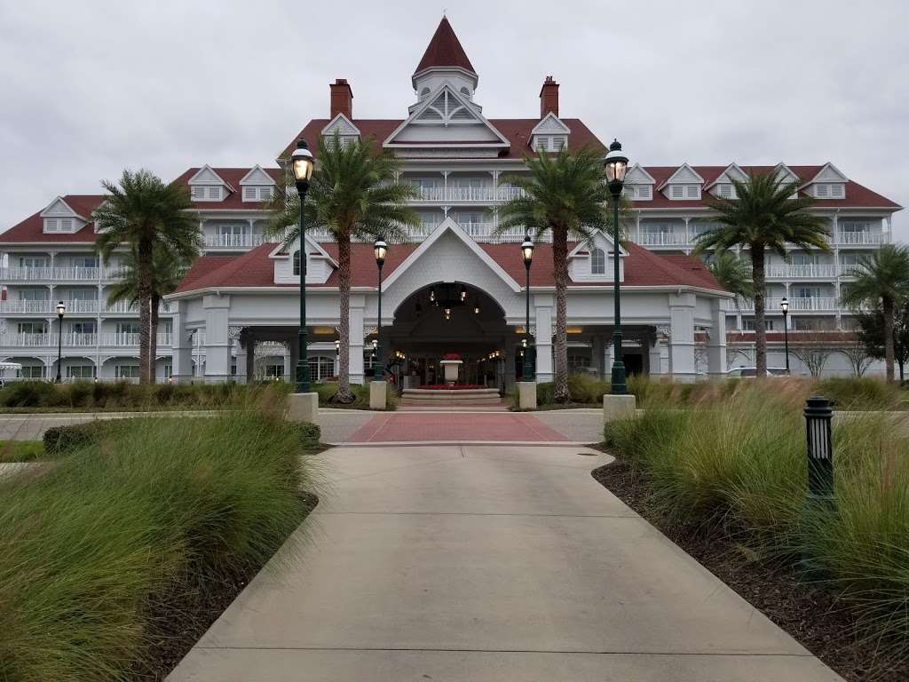 The Villas at Disneys Grand Floridian Resort & Spa | 4401 Floridian Way, Orlando, FL 32830, USA | Phone: (407) 824-3000