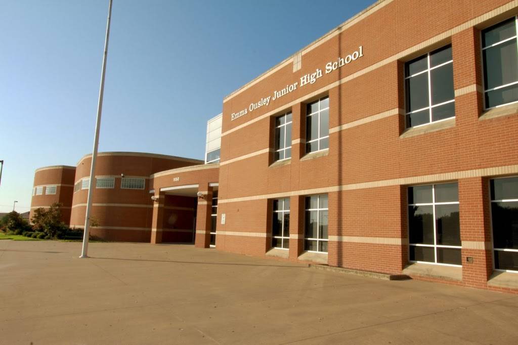 Ousley Junior High School | 950 Southeast Pkwy, Arlington, TX 76018 | Phone: (682) 867-5700