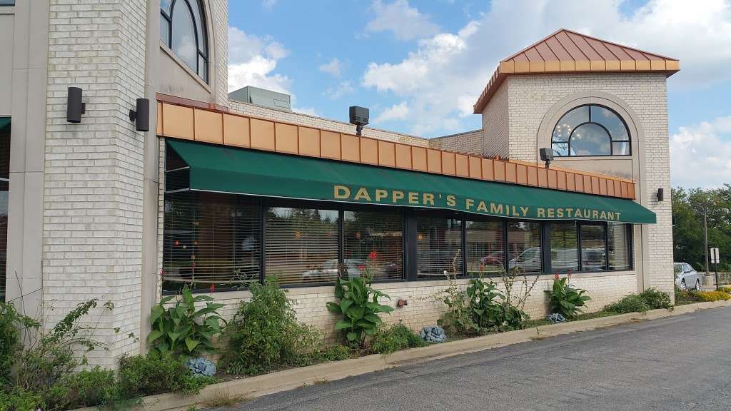 Dappers West Family Restaurant | 980 W Lake St, Addison, IL 60101 | Phone: (630) 543-2700