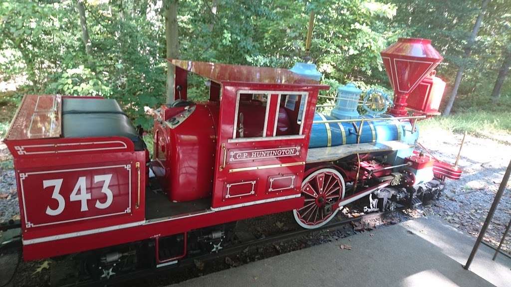 Burke Lake Park Train & Carousel | 7315 Ox Rd, Fairfax Station, VA 22039, USA | Phone: (703) 323-6600