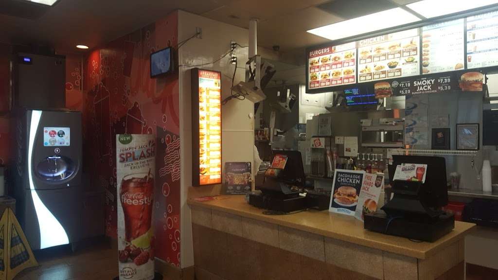 Jack in the Box | 8055 North Sam Houston Pkwy W, Houston, TX 77064 | Phone: (281) 894-2638