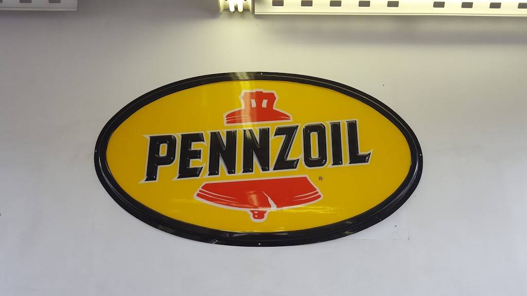 Pennzoil 10 Minute Oil Change | 3453 Breckenridge Ln, Louisville, KY 40220, USA | Phone: (502) 491-3583