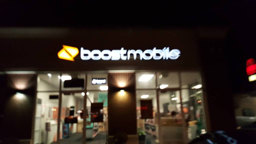 Boost Mobile | 4511 N 72nd St, Omaha, NE 68134, USA | Phone: (402) 502-7326