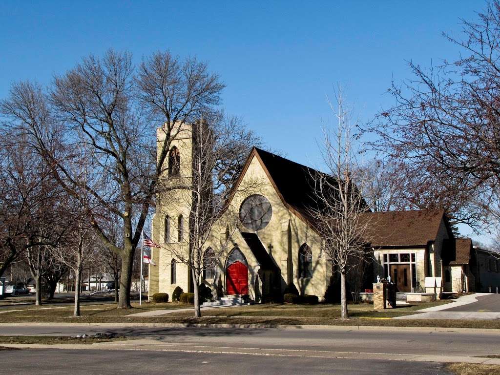 Christ Episcopal Church | 503 E Walworth Ave, Delavan, WI 53115, USA | Phone: (262) 728-5292