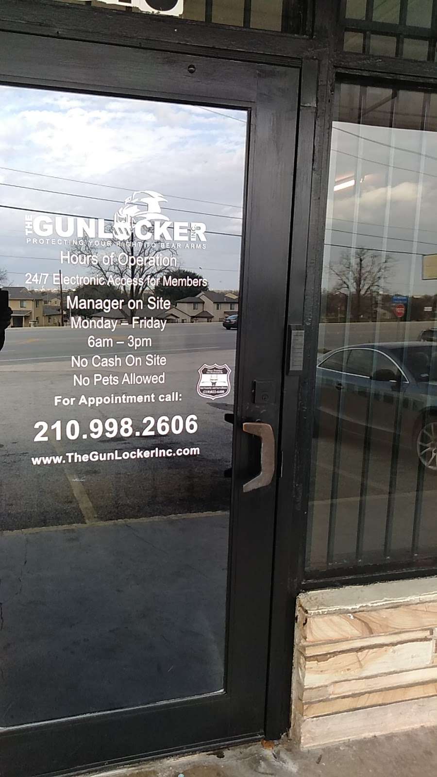 The Gun Locker Inc. | 2113 Harry Wurzbach Rd, San Antonio, TX 78209, USA | Phone: (210) 998-2606