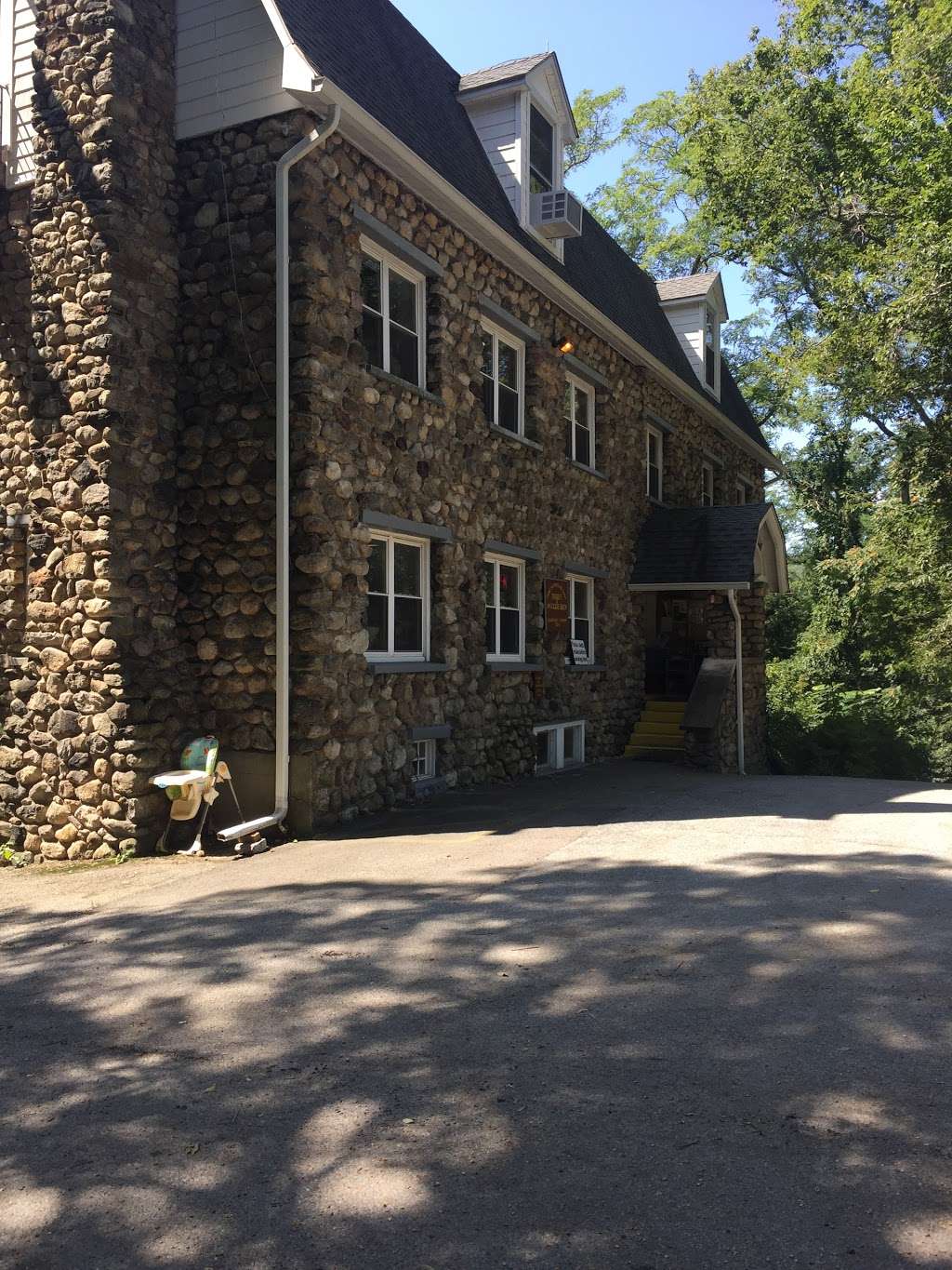 That Nothing Be Lost Thrift | 16 Franciscan Way, Garrison, NY 10524, USA | Phone: (845) 424-3635