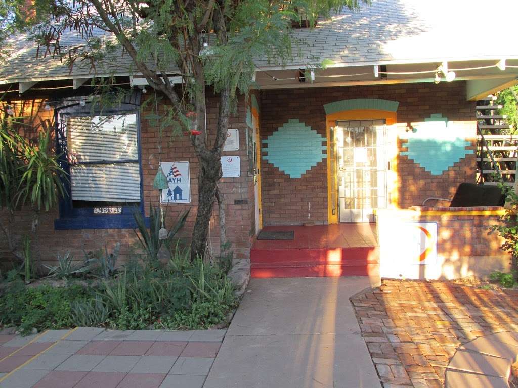 Phoenix Hostel | 2731, 1026 N 9th St, Phoenix, AZ 85006, USA | Phone: (602) 254-9803