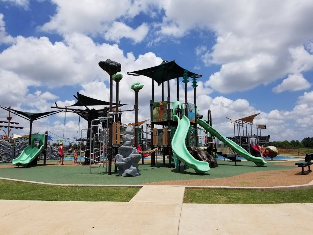 Little River Park | 709 SW 10th St, Moore, OK 73160, USA | Phone: (405) 793-5000