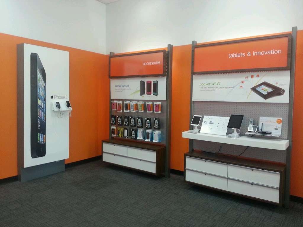 AT&T Store | 10485 N Michigan Rd #100, Carmel, IN 46032 | Phone: (317) 415-0810