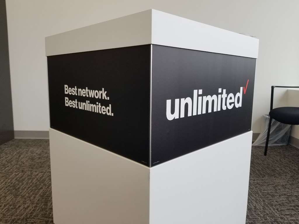 Verizon | 2601A 95th St, Evergreen Park, IL 60805, USA | Phone: (708) 634-8080 Verizon | 2601A 95th St, Evergreen Park, IL 60805, USA | Phone: (708) 634-8080
