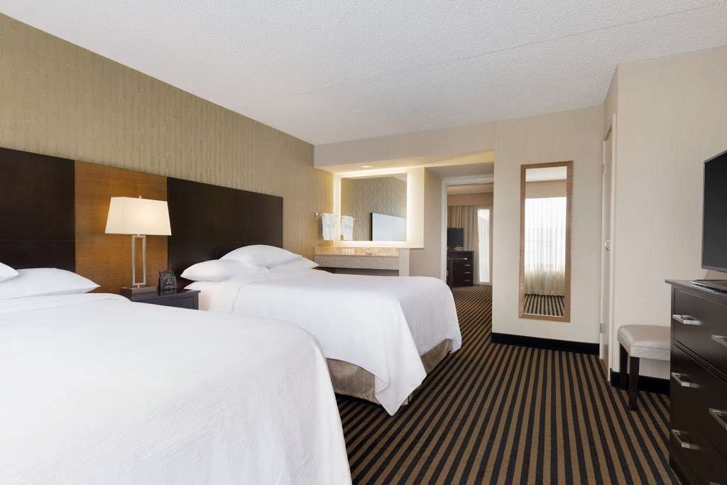 Embassy Suites by Hilton Piscataway Somerset | 121 Centennial Ave, Piscataway Township, NJ 08854 | Phone: (732) 980-0500