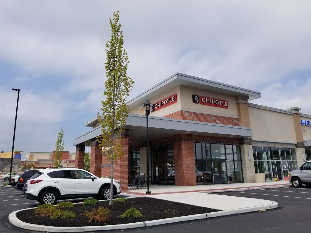 Chipotle Mexican Grill | 1075L W Baltimore Pike, Media, PA 19063 | Phone: (610) 566-2062