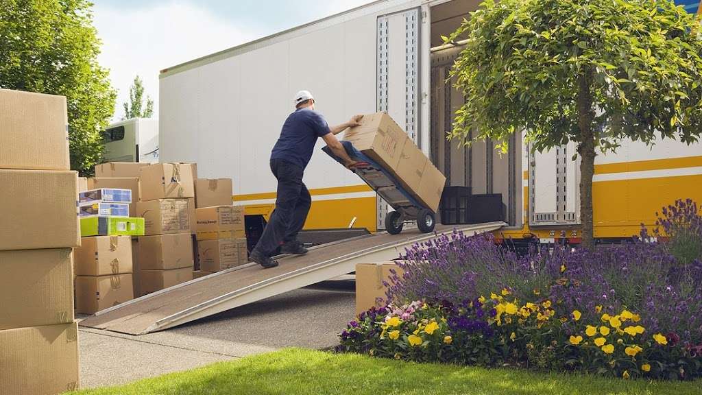 Atkinson Moving Inc | 8855 Holme Dr, Philadelphia, PA 19136, USA | Phone: (215) 725-9576