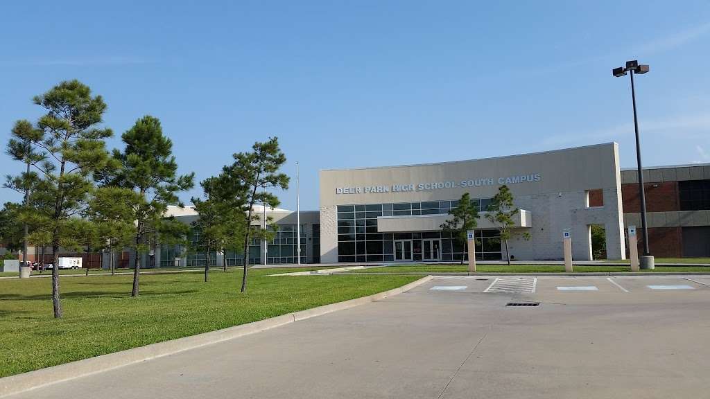 Deer Park High School South Campus | 710 San Augustine Ave, Deer Park, TX 77536, USA | Phone: (832) 668-7200