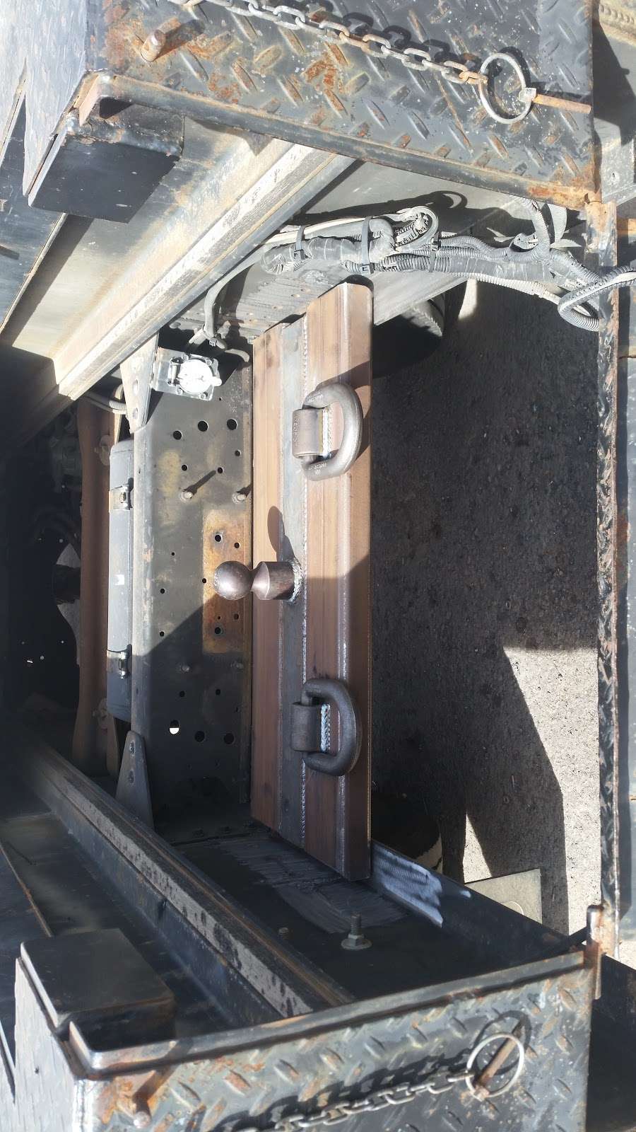 JL Truck Repair | 7634 W Orangewood Ave, Glendale, AZ 85303 | Phone: (602) 999-9174