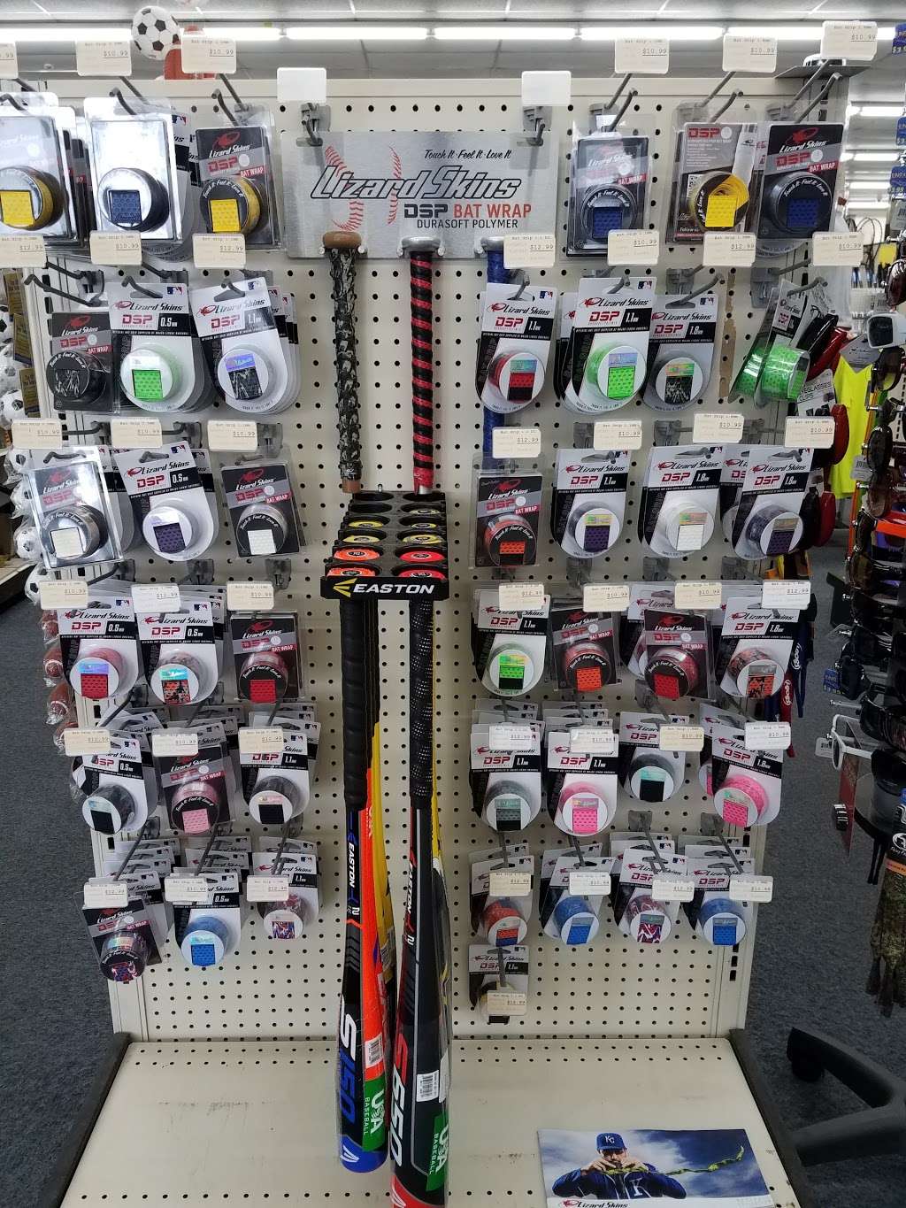 Sportsmans Den | 9905 W 133rd Ave, Cedar Lake, IN 46303, USA | Phone: (219) 374-6990