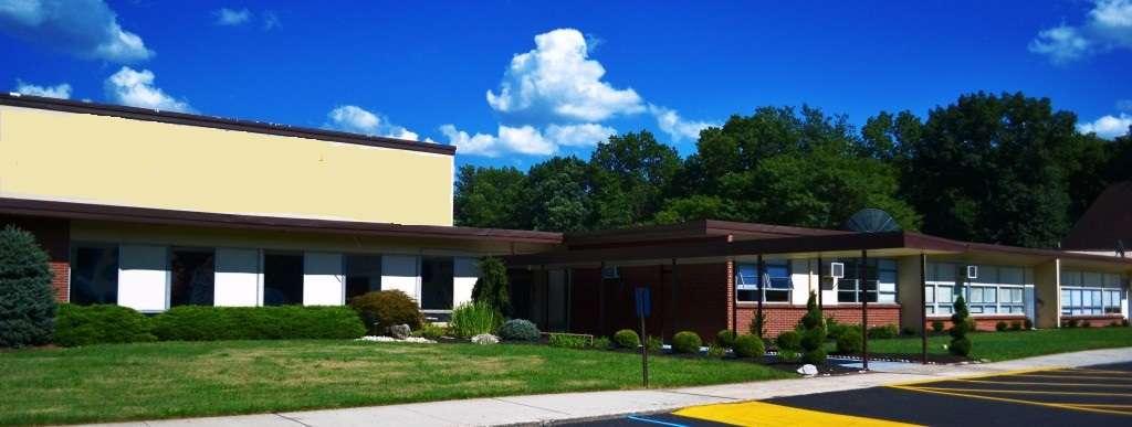 Lake Nelson Adventist Academy | 555 S Randolphville Rd, Piscataway Township, NJ 08854, USA | Phone: (732) 981-0626
