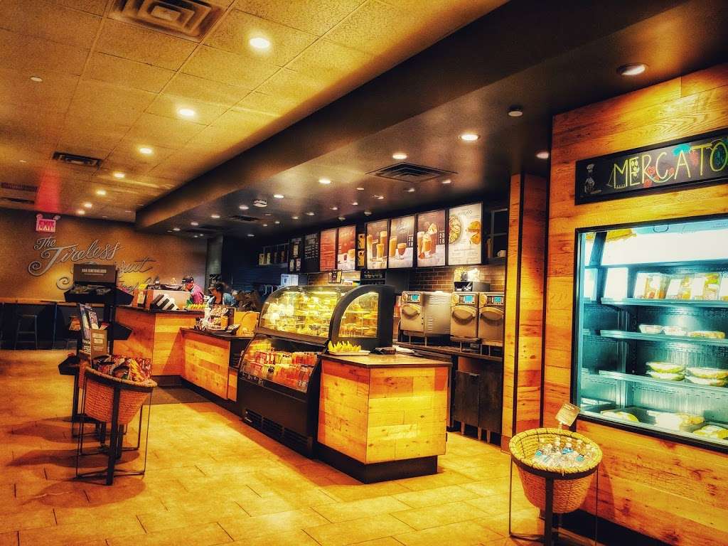 Starbucks | 92-77 Queens Blvd, Rego Park, NY 11374, USA | Phone: (347) 997-2496