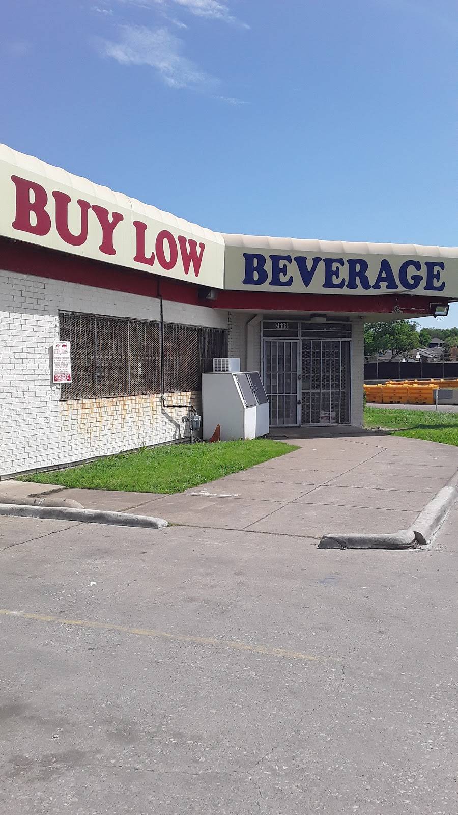 Buy Low Discount Beer & Wine | 2698 S R L Thornton Fwy, Dallas, TX 75224, USA | Phone: (214) 941-6100