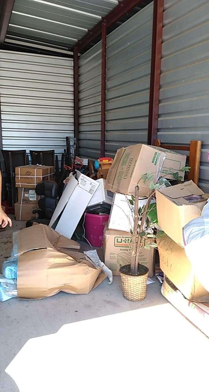 Junk Chunk | Frio Dr, Dallas, TX 75216, USA | Phone: (972) 833-2680