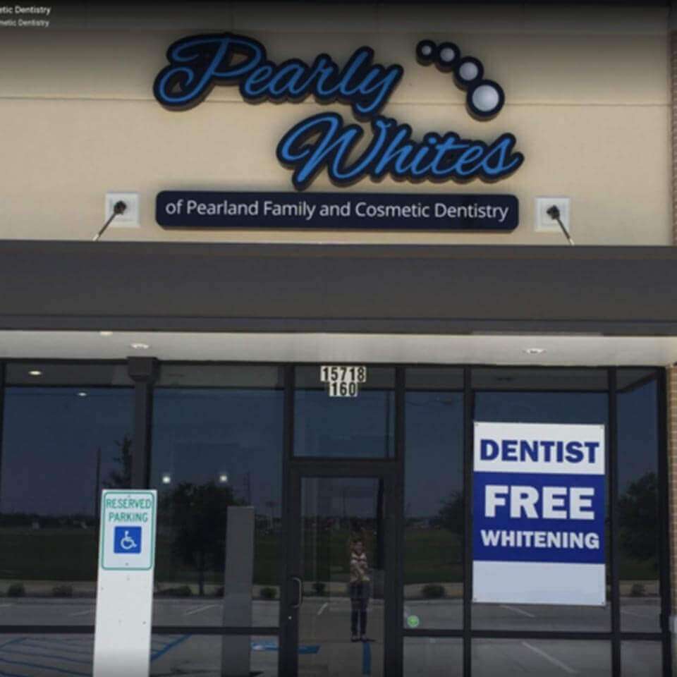Pearly Whites - Dentist in Pearland | 15718 South Fwy STE. #160, Pearland, TX 77584, USA | Phone: (713) 436-1046