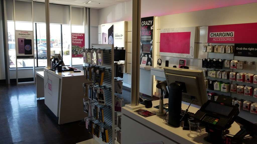 T-Mobile | 7620 Lindbergh Blvd, Philadelphia, PA 19153, USA | Phone: (215) 365-0136