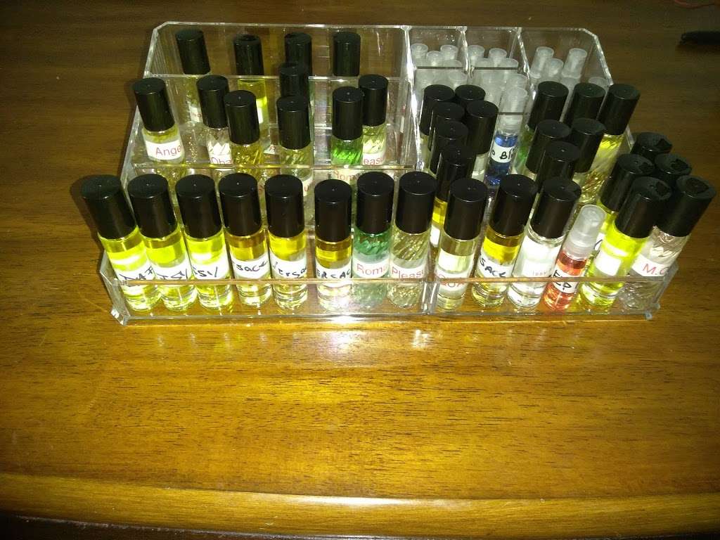 Mammas Exotic perfume oils | 2830 Somerset Dr, Lauderdale Lakes, FL 33311, USA | Phone: (954) 709-8933