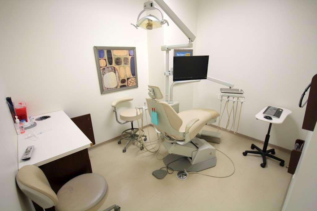 Oak Forest Dental Group and Orthodontics | 1354 W 43rd St Ste C, Houston, TX 77018, USA | Phone: (713) 263-7913