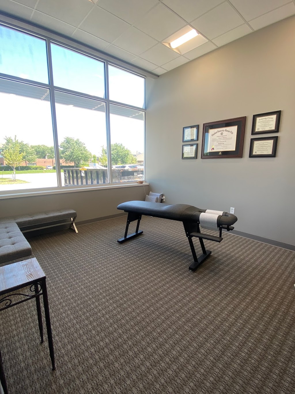 Whitmore Chiropractic | 12101 W 110th St Suite 200, Overland Park, KS 66210, USA | Phone: (913) 428-0525