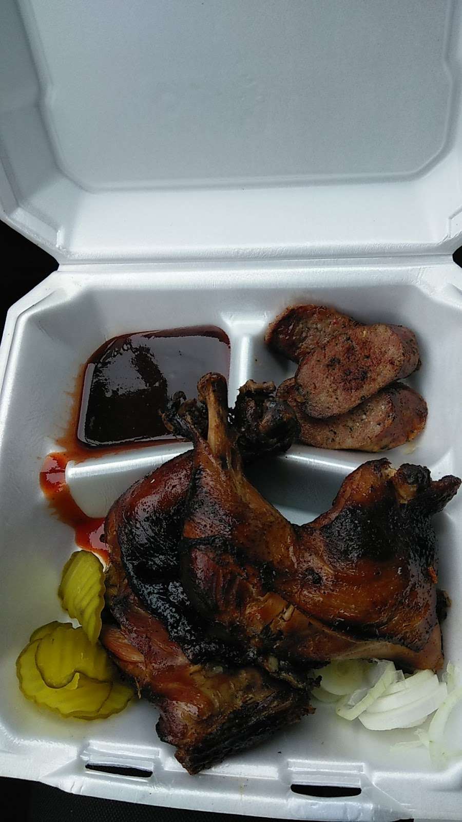 Mimis Catering & BBQ Food Truck | 515 E Barbours Cut Blvd, La Porte, TX 77571, United States | Phone: (832) 984-8048