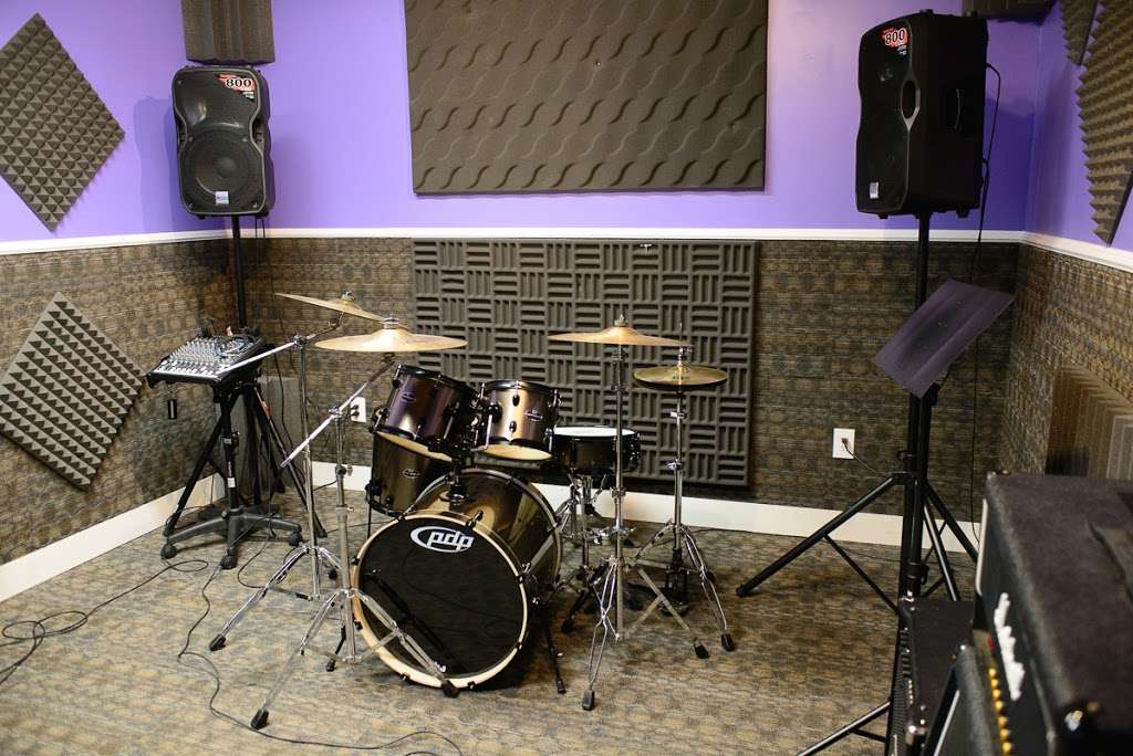 Decibel Rehearsal Studios | 14200 E Otero Ave, Englewood, CO 80112, USA | Phone: (720) 460-4956