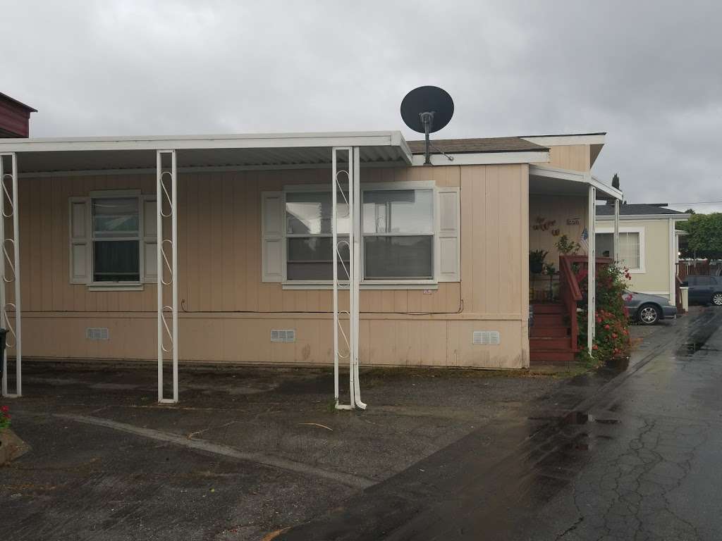 Harbor Village Mobile Home Pk | 3015 E Bayshore Rd, Redwood City, CA 94063, USA | Phone: (650) 366-2471