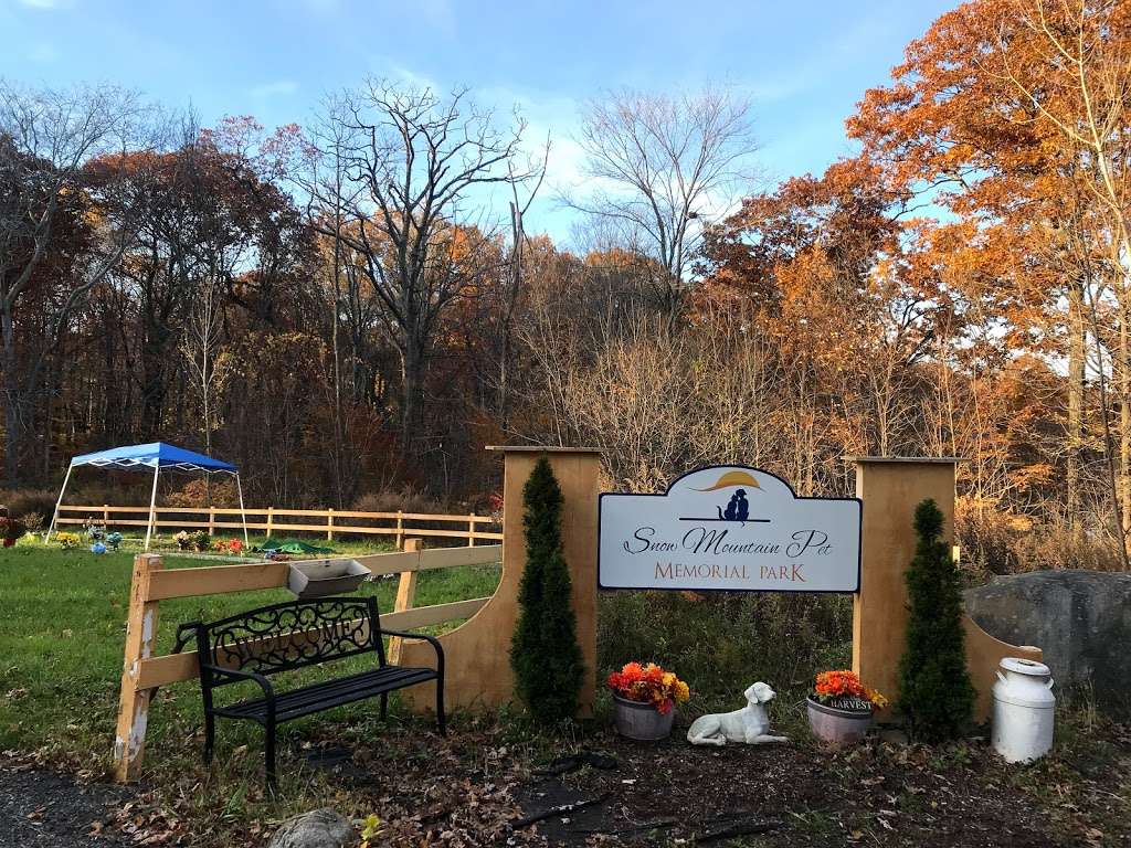 Snow Mountain Pet Cemetery & Crematory | 30 Snow Mountain Rd, Mahwah, NJ 07430, USA | Phone: (201) 512-1366