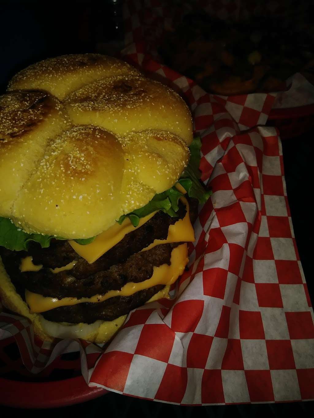 Loop 107 Burgers, Bakery and More | 11505 Loop 107, Adkins, TX 78101, USA | Phone: (210) 649-2300