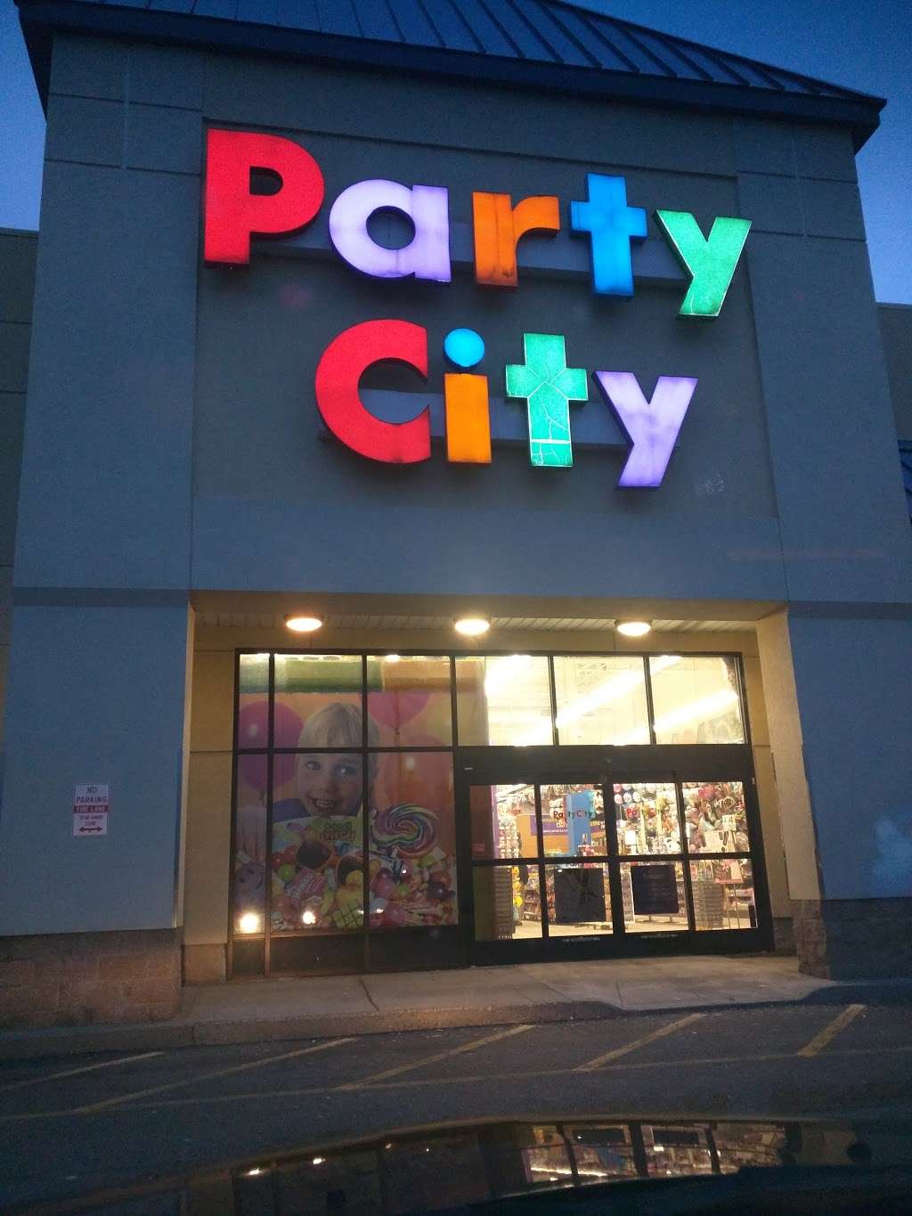 Party City | 80 Nardozzi Pl, New Rochelle, NY 10805, USA | Phone: (914) 654-4935