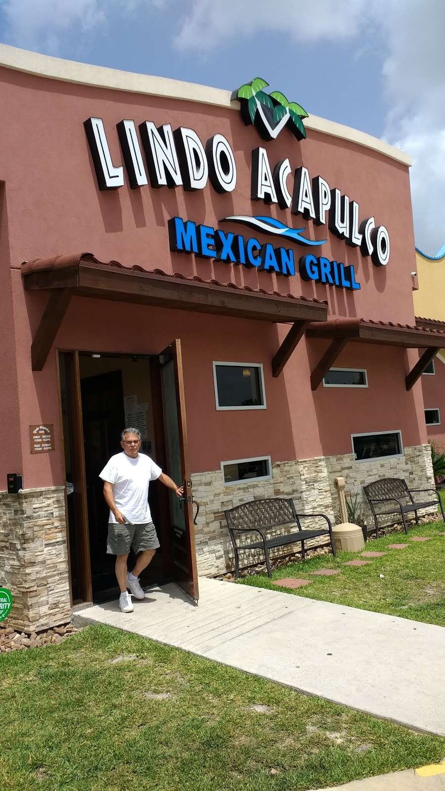 Lindo Acapulco Mexican Grill | 27917, 27917 Decker Prairie-Rosehill Rd, Magnolia, TX 77355, USA | Phone: (281) 356-5885