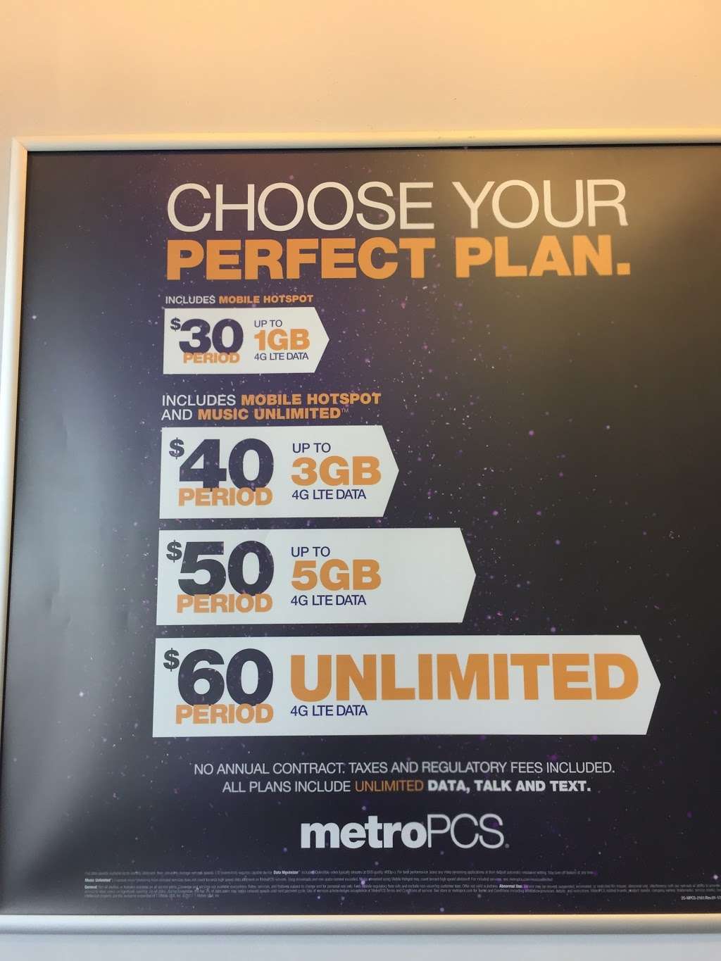 Metro by T-Mobile | 8403 Michigan Rd Ste B, Indianapolis, IN 46268 | Phone: (317) 672-2458