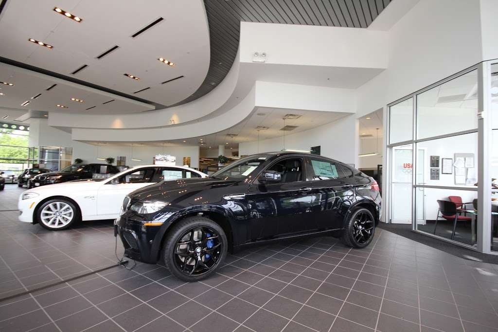 Fields BMW Northfield | 700 Frontage Rd, Northfield, IL 60093, USA | Phone: (847) 441-5300