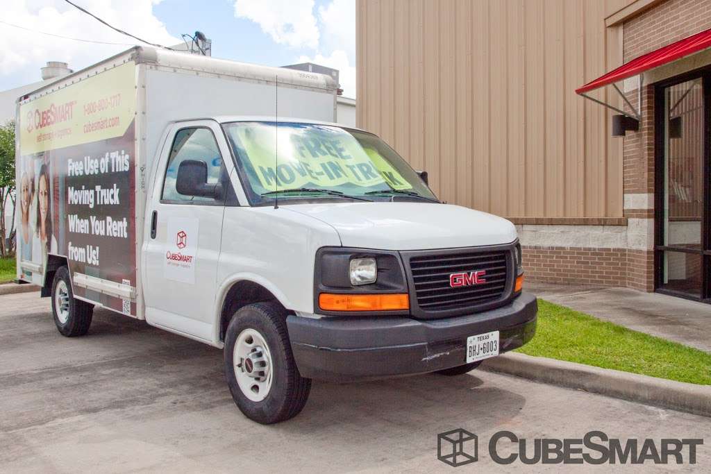 CubeSmart Self Storage | 15707 Bellaire Blvd, Houston, TX 77083, USA | Phone: (281) 561-6232