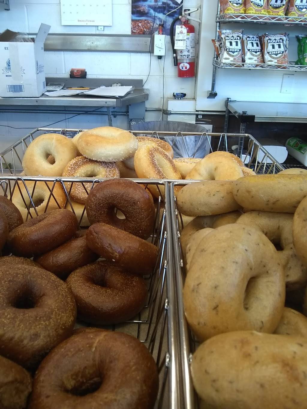 Bagels Forever | 2947 University Ave, Madison, WI 53705, USA | Phone: (608) 231-2427